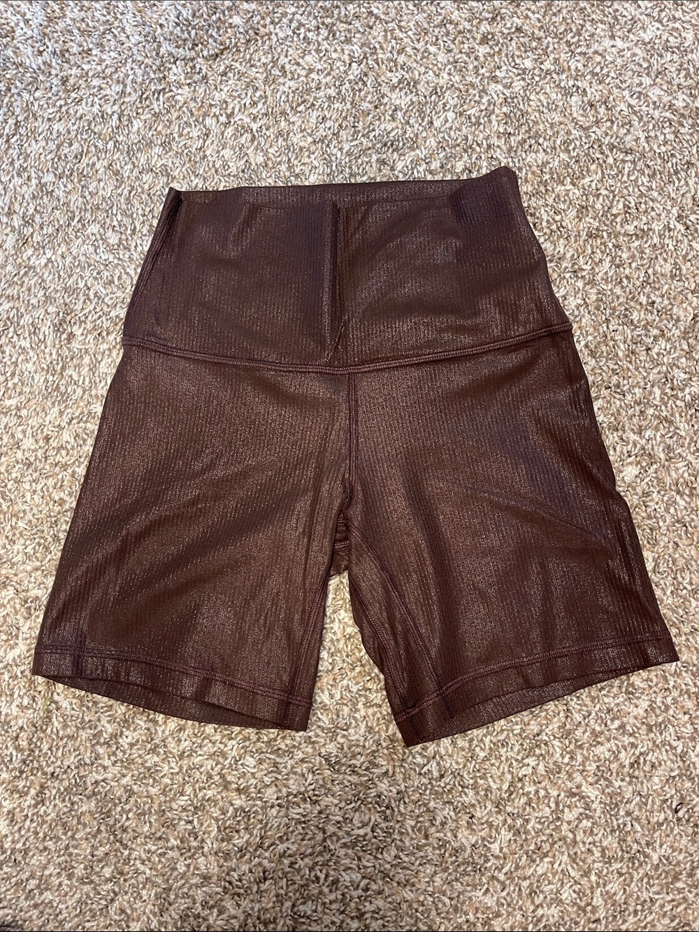 lululemon Align™ High-Rise - Ribbed Short 6" *Shine - Size 4
